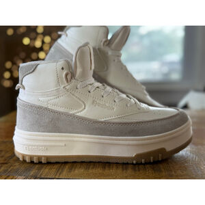 Women's Reebok Off-White & Beige High-Top Sneakers Size 8